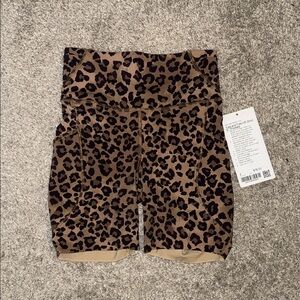Lululemon True Leopard Multi Fast and Free Shorts 6”